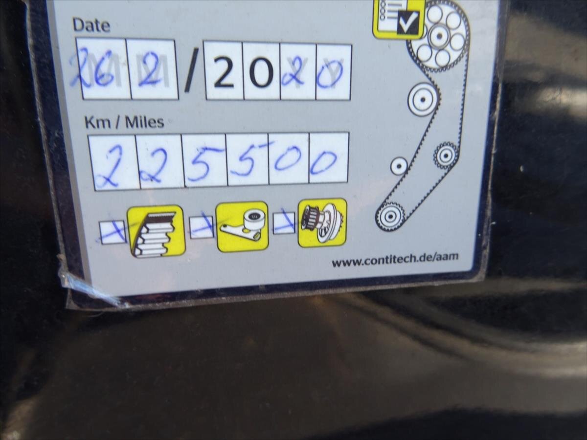 Volkswagen Golf Kombi 2,0 l 103 kw