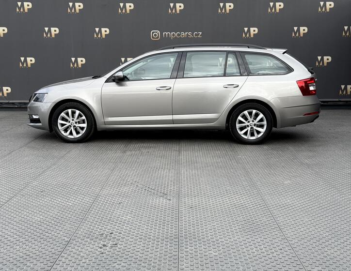 Škoda Octavia 10