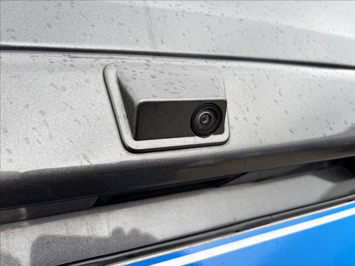 Ford Tourneo Custom Kombi 2,0 l 136 kw