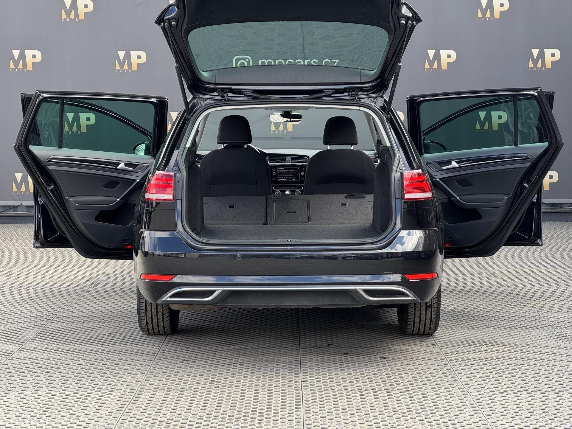 Volkswagen Golf Kombi 1,5 l 110 kw