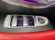 Mercedes-Benz Třídy E 32