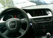 Audi A4 Kombi 2,0 l 105 kw