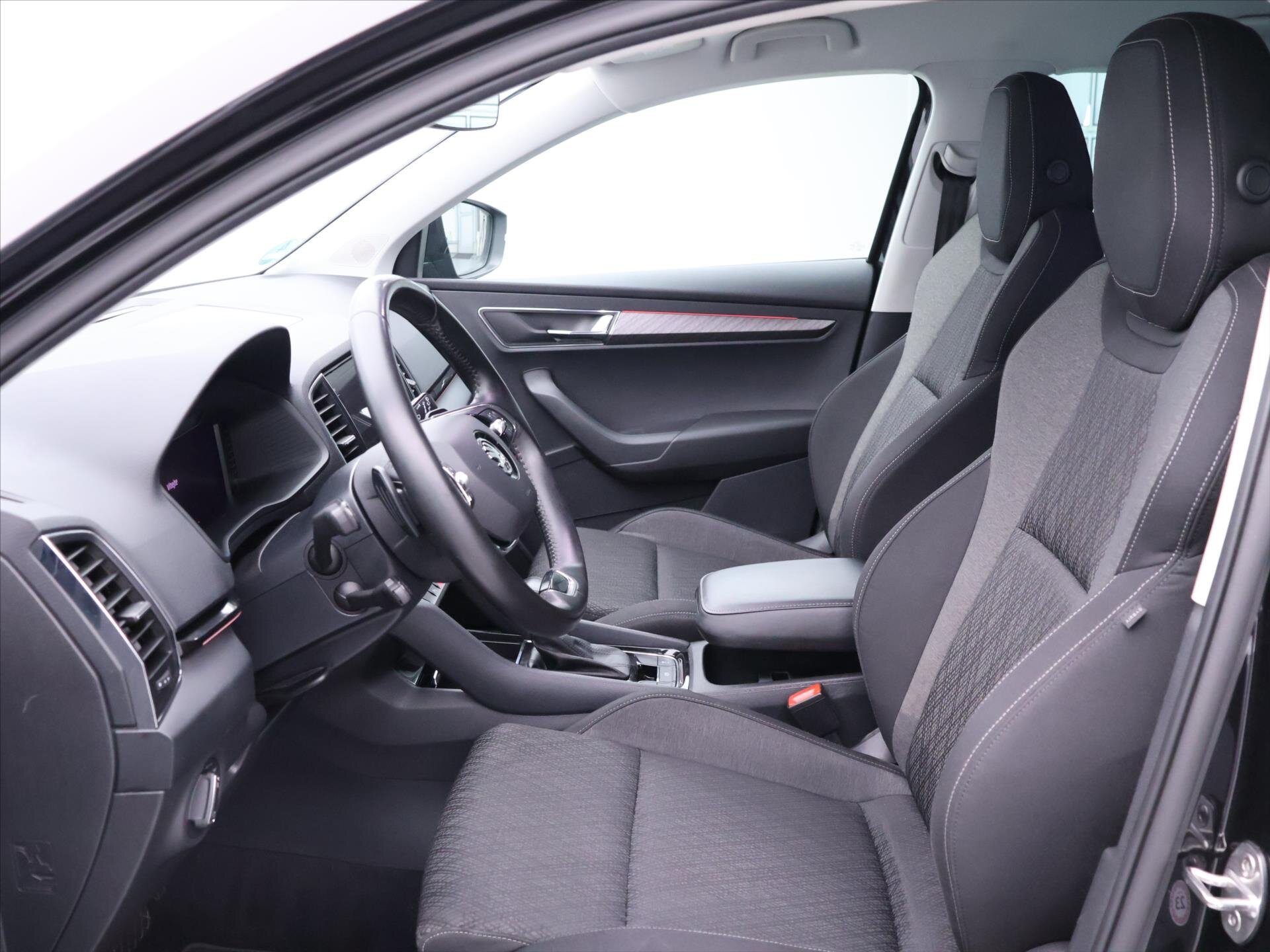 Škoda Karoq SUV / Terénní 2,0 l 110 kw