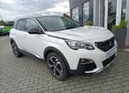 Peugeot 3008 8