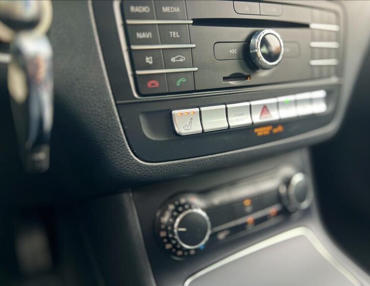 Mercedes-Benz Třídy B Kombi 1,5 l 80 kw