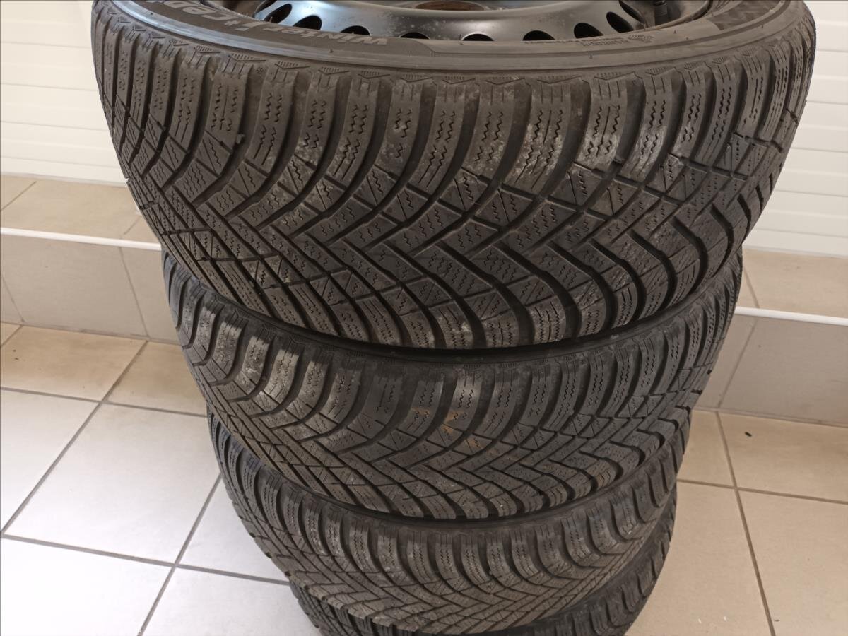 Ford Grand C-MAX MPV 1,5 l 110 kw