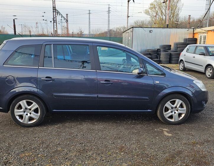 Opel Zafira 3