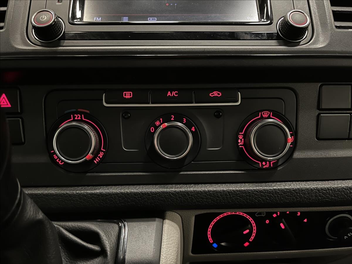 Volkswagen Transporter Kombi 2,0 l 110 kw