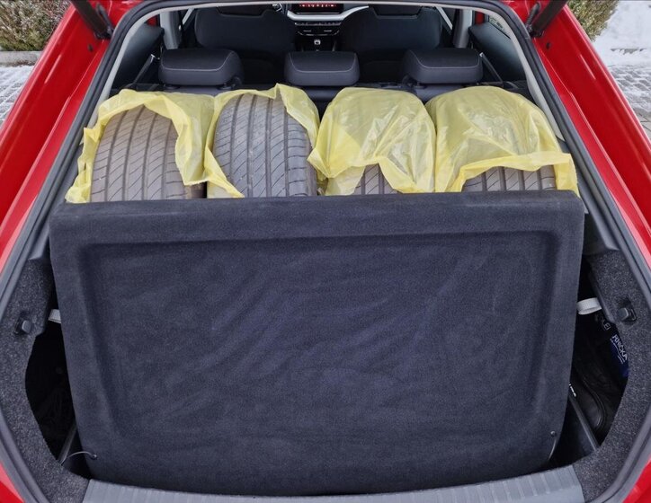 Škoda Octavia Sedan / Limuzína 1,5 l 110 kw