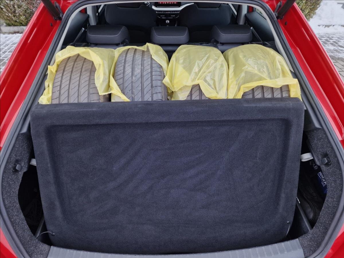 Škoda Octavia Sedan / Limuzína 1,5 l 110 kw