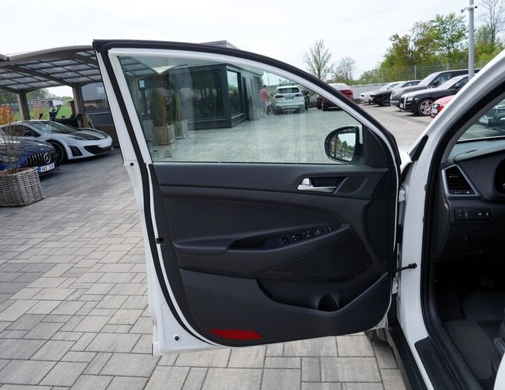 Hyundai Tucson SUV / Terénní 1,7 l 85 kw