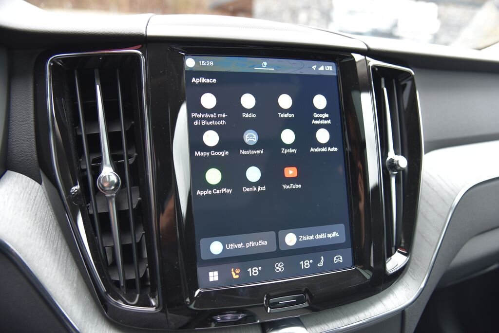 Volvo XC60 SUV / Terénní 2,0 l 186 kw