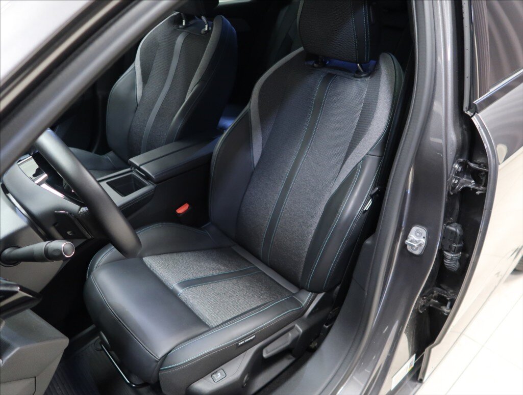 Peugeot 308 Kombi 1,5 l 96 kw