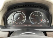 BMW Řada 7 11