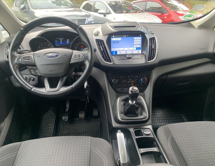 Ford Grand C-MAX 12