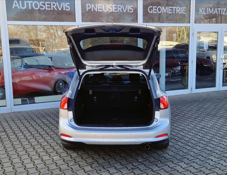 Ford Focus Kombi 1,5 l 88 kw