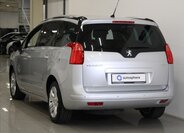 Peugeot 5008 3