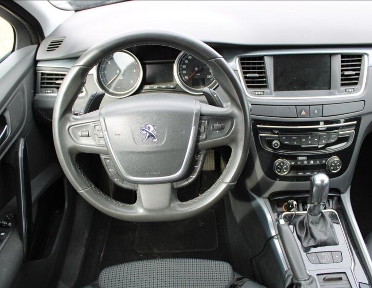 Peugeot 508 Kombi 2,0 l 120 kw