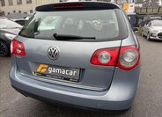 Volkswagen Passat Kombi 2,0 l 103 kw