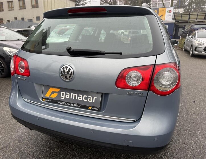 Volkswagen Passat Kombi 2,0 l 103 kw