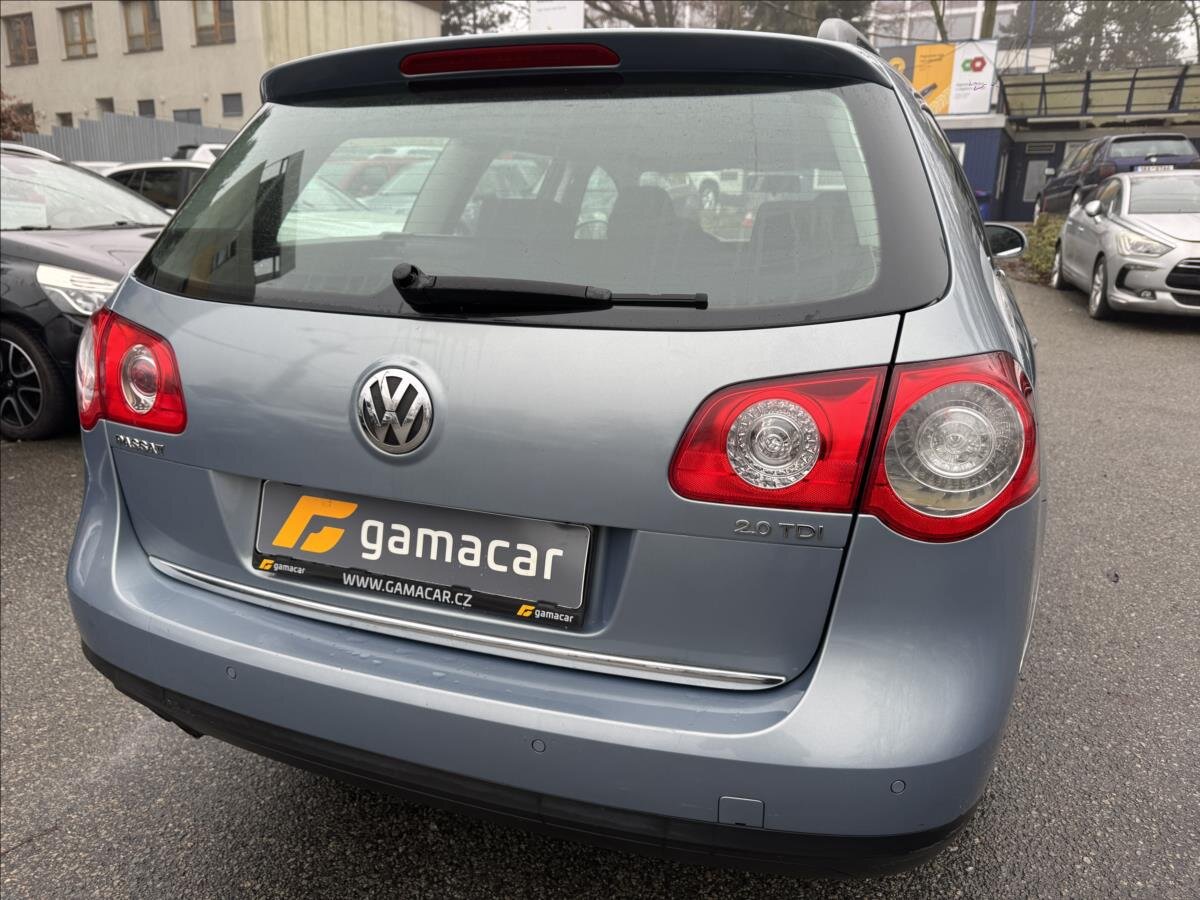 Volkswagen Passat Kombi 2,0 l 103 kw