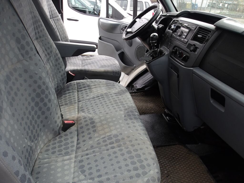 Ford Transit Skříň 2,4 l 103 kw