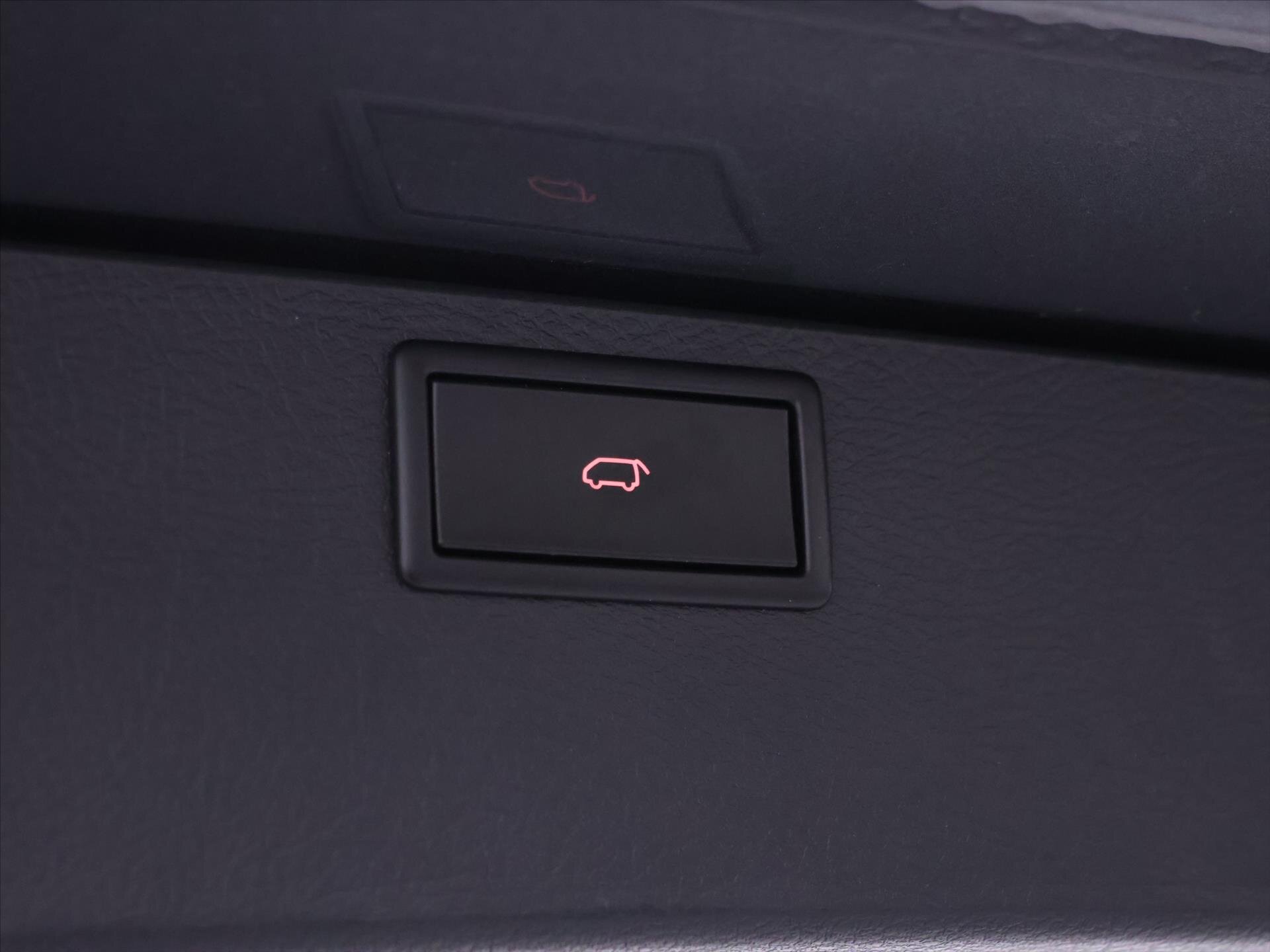 Volkswagen Multivan Kombi 2,0 l 146 kw