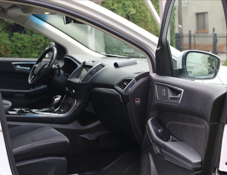 Ford Edge Kombi 2,0 l 154 kw
