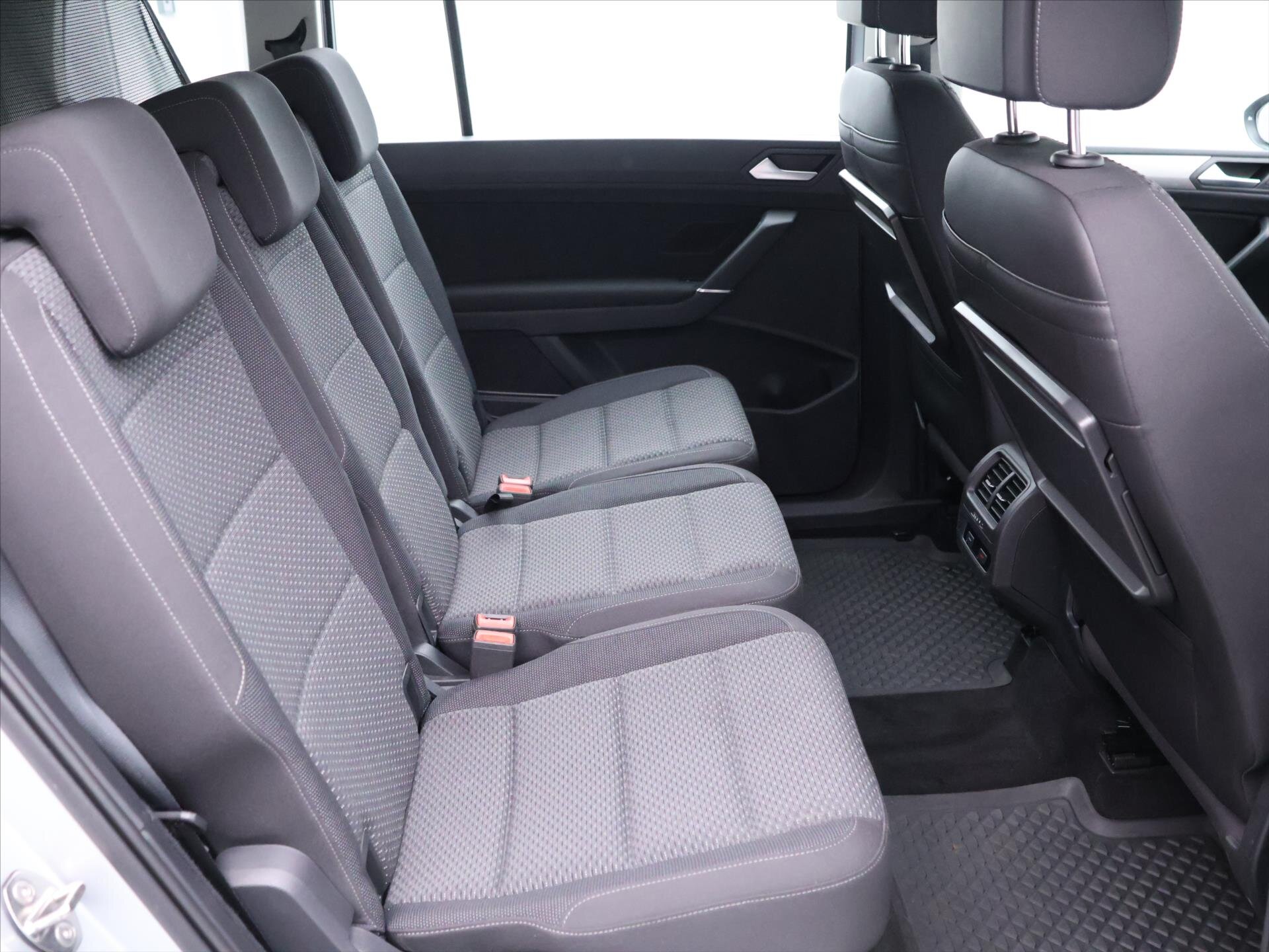 Volkswagen Touran MPV 2,0 l 110 kw