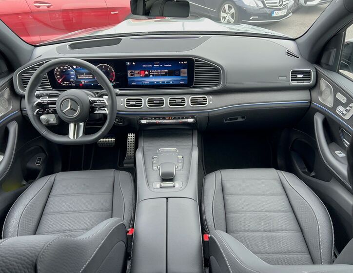 Mercedes-Benz GLS 16