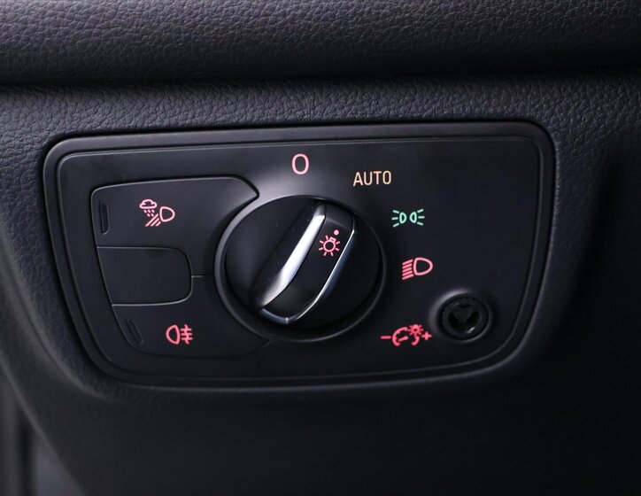 Audi A6 Kombi 2,0 l 140 kw