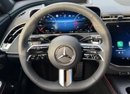 Mercedes-Benz Třídy E Sedan / Limuzína 2,0 l 145 kw