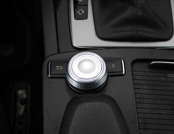 Mercedes-Benz Třídy C 14