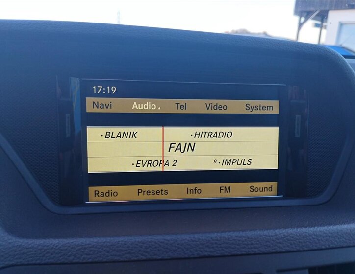 Mercedes-Benz Třídy E Kupé 3,0 l 170 kw