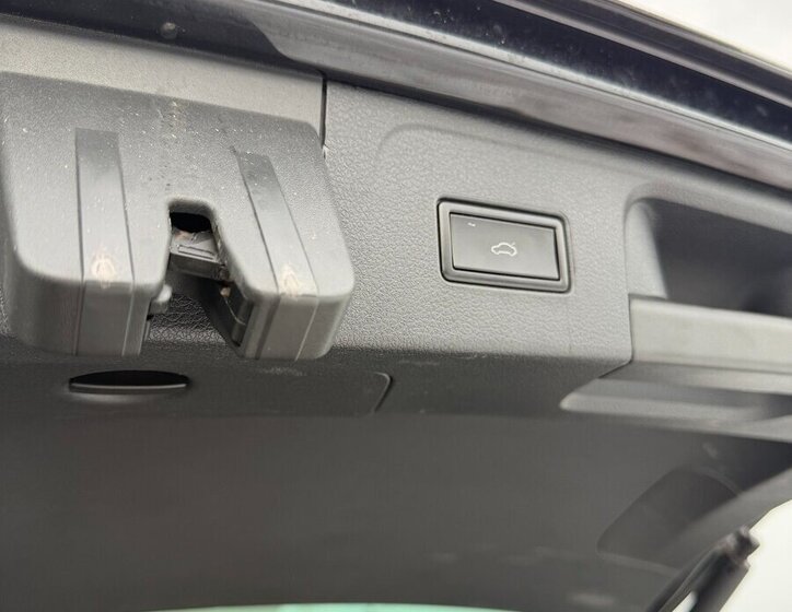 Volkswagen Passat Kombi 0,0 110 kw