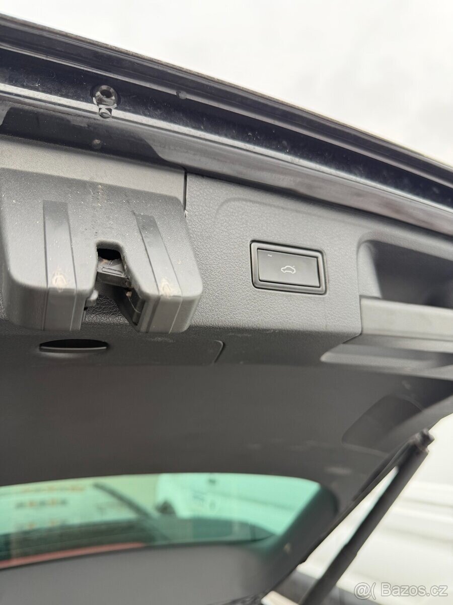 Volkswagen Passat Kombi 0,0 110 kw