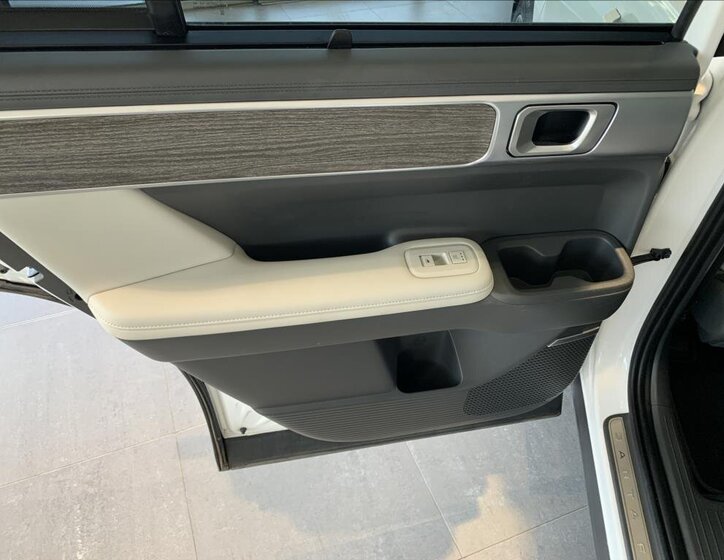 Hyundai Santa Fe SUV / Terénní 1,6 l 158 kw