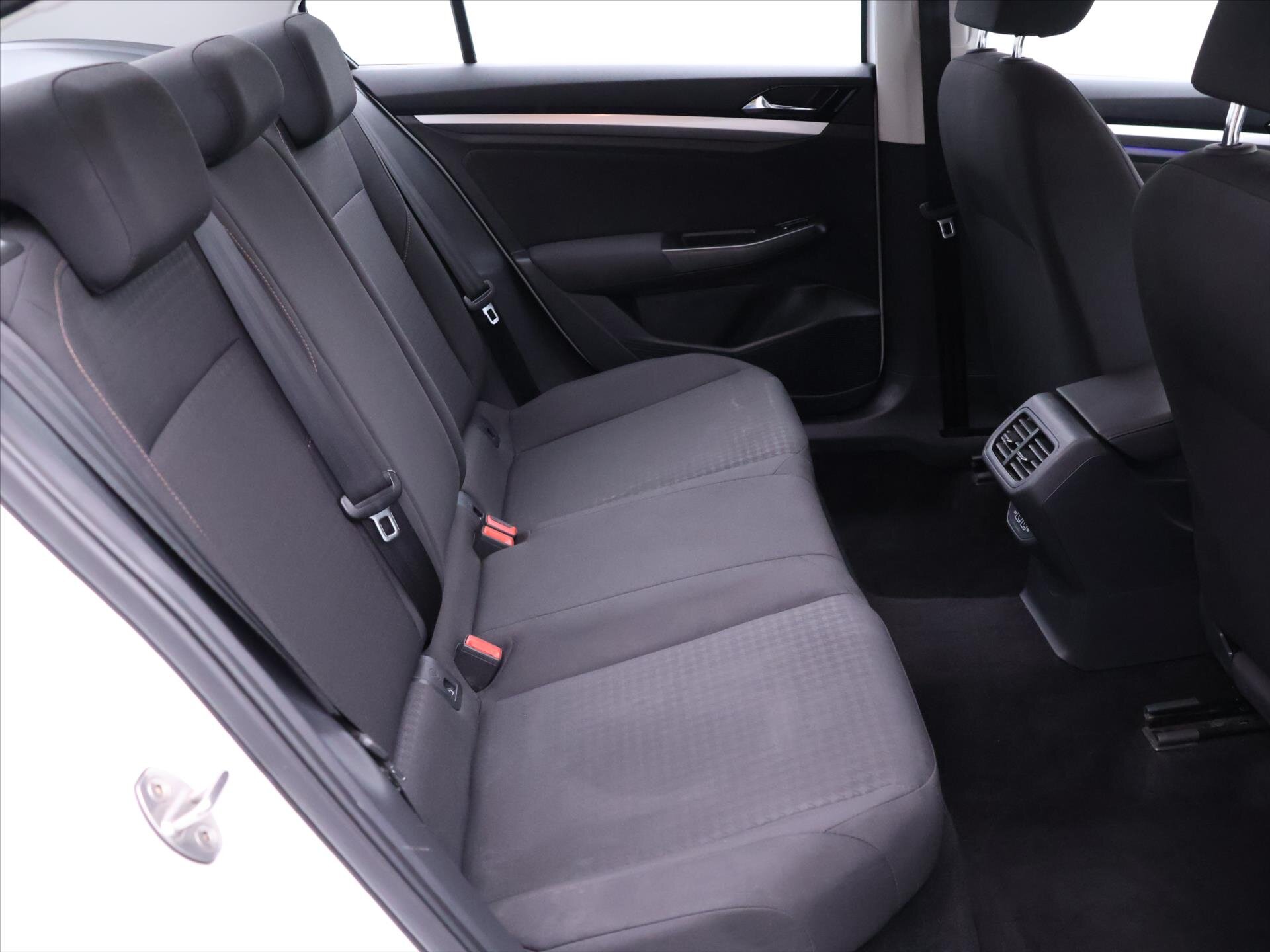 Volkswagen Bora Sedan 0,0 100 kw