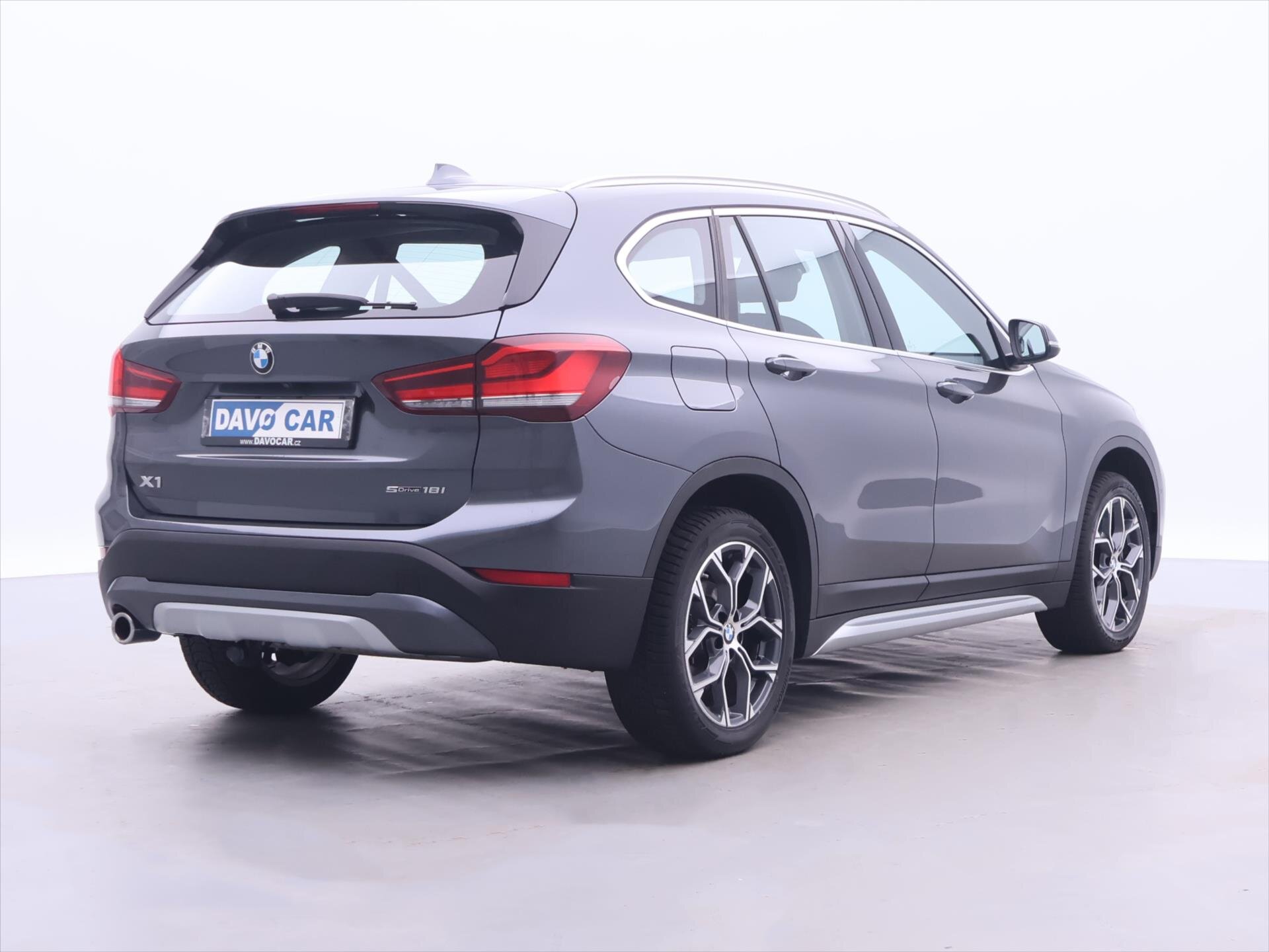 BMW X1 SUV 1,5 l 100 kw