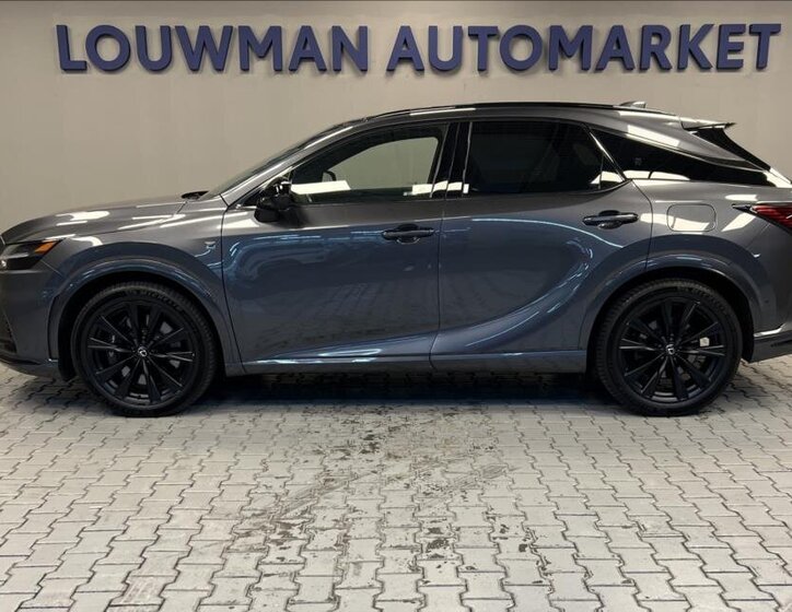 Lexus RX 500h SUV 2,4 l 273 kw