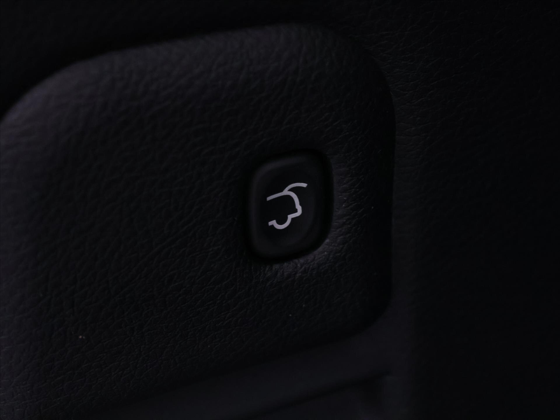 Jeep Grand Cherokee SUV 3,0 l 184 kw