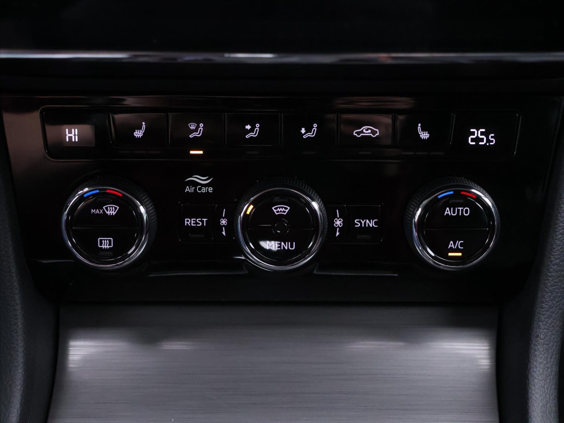 Škoda Superb Liftback 2,0 l 147 kw