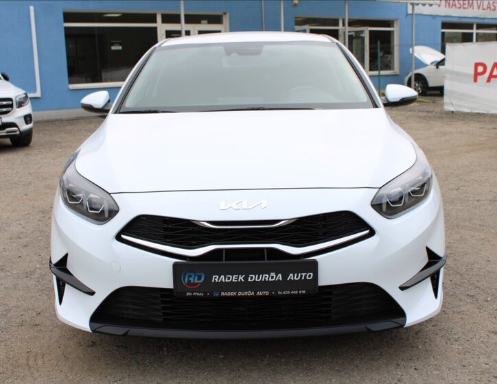 KIA Ceed Hatchback 1,5 l 117 kw