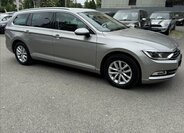 Volkswagen Passat Kombi 2,0 l 110 kw