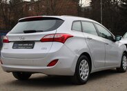 Hyundai i30 4