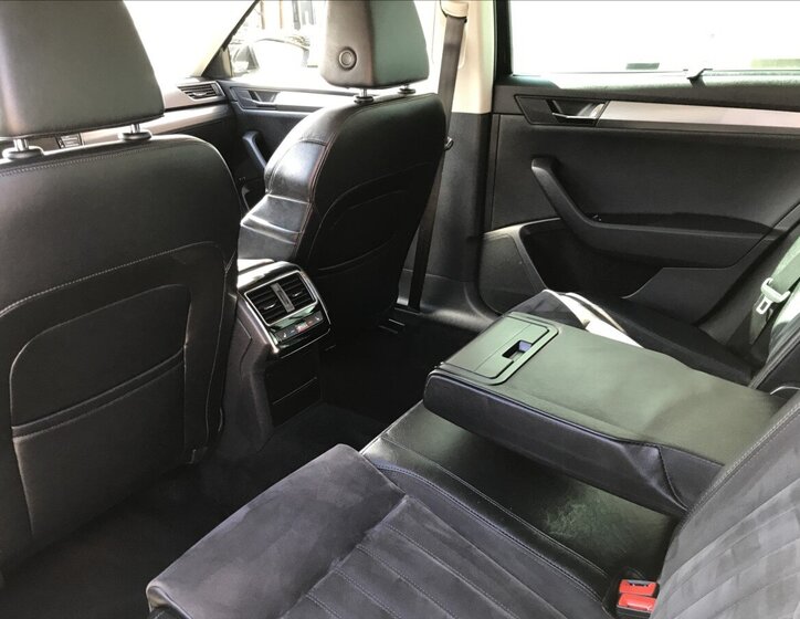 Škoda Superb Kombi 2,0 l 140 kw