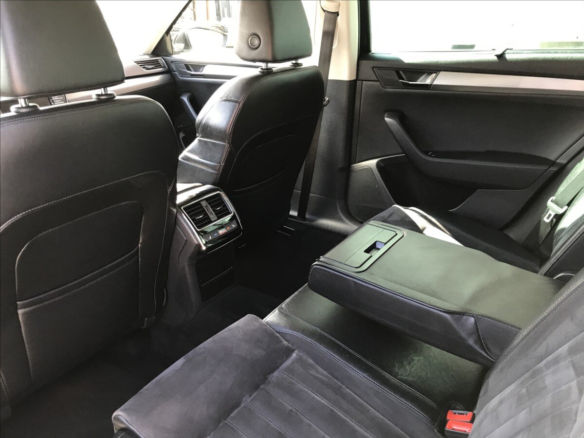 Škoda Superb Kombi 2,0 l 140 kw