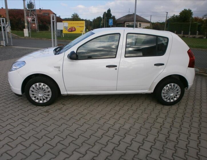 Dacia Sandero Hatchback 1,4 l 55 kw