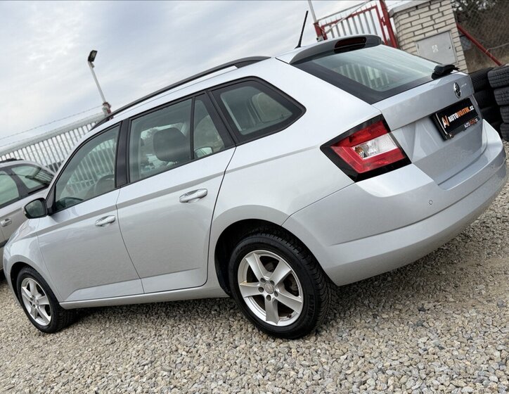 Škoda Fabia Kombi 999,0 70 kw