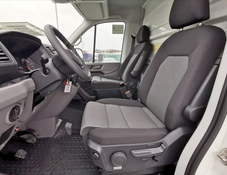 Volkswagen Crafter Skříň 2,0 l 120 kw